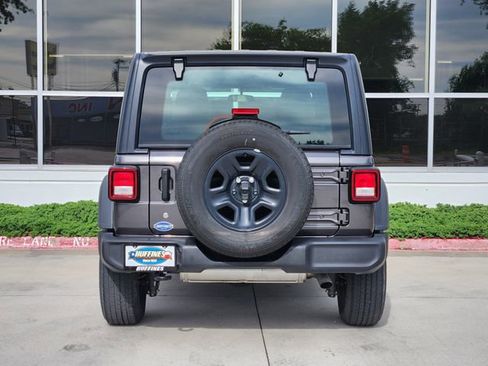 Certified 2022 Jeep Wrangler Unlimited Sport AWD/4WD image 6