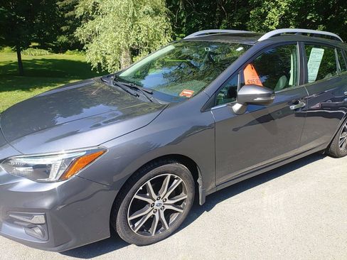 Used 2018 Subaru Impreza 2.0i Limited AWD/4WD image 2