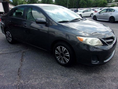 Used 2012 Toyota Corolla L FWD image 5