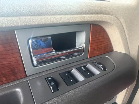 Used 2009 Ford F150 Lariat image 15