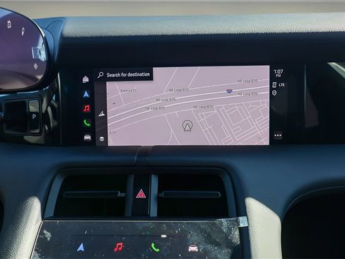 Used 2022 Porsche Taycan image 13