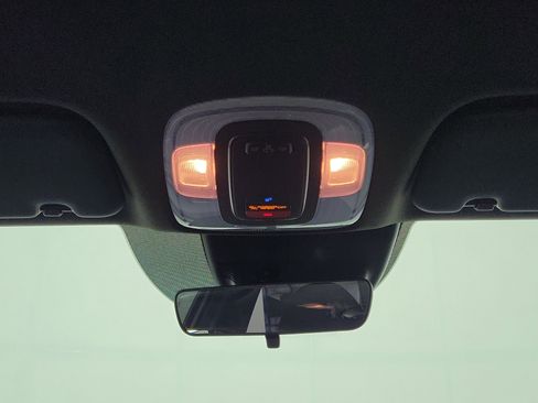 New 2025 Hyundai Elantra SEL image 8