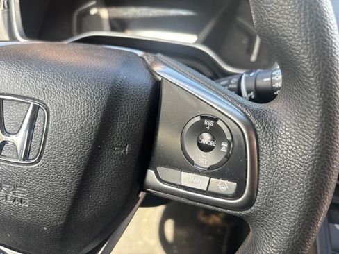 Used 2018 Honda CR-V EX image 11