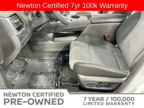 Used 2023 Nissan Rogue SV FWD image 10