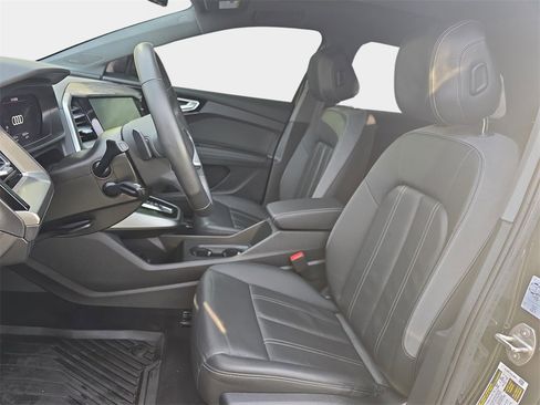 Used 2023 Audi Q4 e-tron Premium Plus image 15