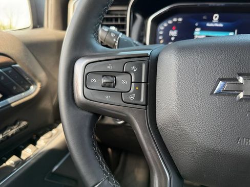 Used 2025 Chevrolet Silverado 1500 High Country w/ Midnight Edition AWD/4WD image 15