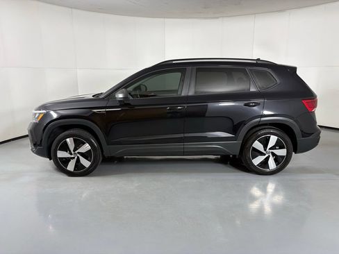 Used 2024 Volkswagen Taos S AWD/4WD image 5