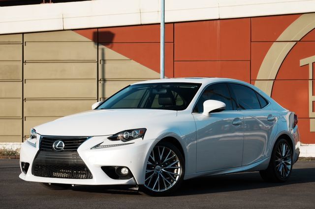 Used 2015 Lexus IS 250 w/ Navigation System Package RWD image 7