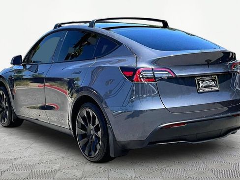 Used 2023 Tesla Model Y 2WD image 6