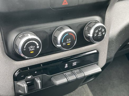 Used 2024 RAM 1500 Tradesman w/ Night Edition AWD/4WD image 34