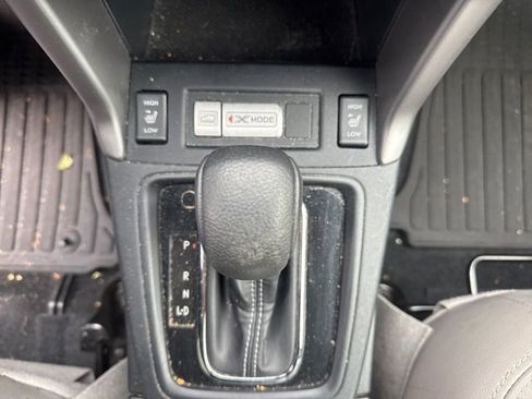 Used 2016 Subaru Forester 2.5i Touring w/ Eyesight & Navigation System image 19
