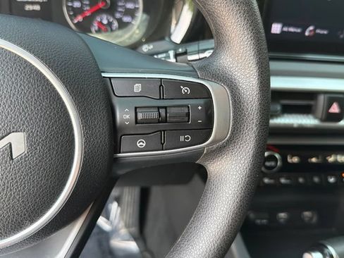 Used 2023 Kia K5 LXS FWD image 26