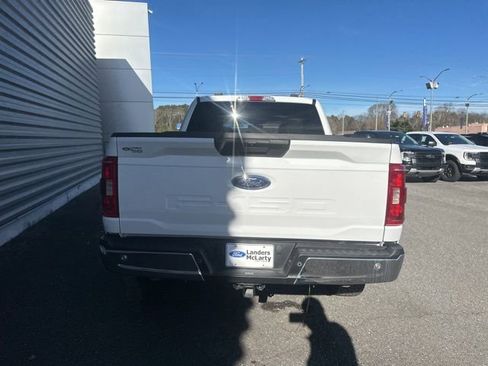 Certified 2022 Ford F150 XLT w/ Equipment Group 301A Mid image 4