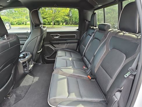 Used 2025 RAM 1500 Laramie w/ Sport Appearance Package AWD/4WD image 18