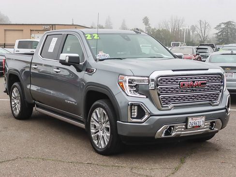 Used 2022 GMC Sierra 1500 Denali w/ Denali Reserve Package image 5