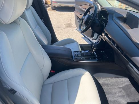 Used 2024 MAZDA CX-30 AWD 2.5 S w/ Premium Package image 22