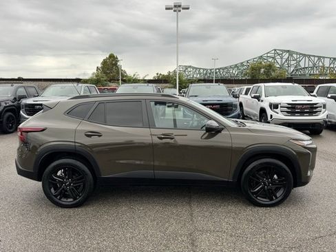 Certified 2024 Chevrolet Trax ACTIV w/ Sunroof Package image 6