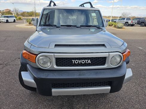 Used 2010 Toyota FJ Cruiser Base image 8