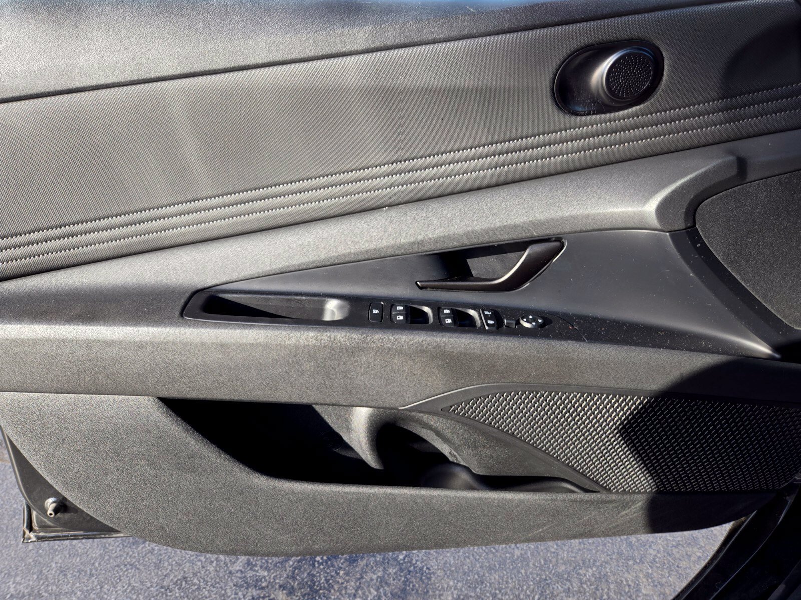 Used 2026 Hyundai Elantra SEL Sport Premium FWD image 31
