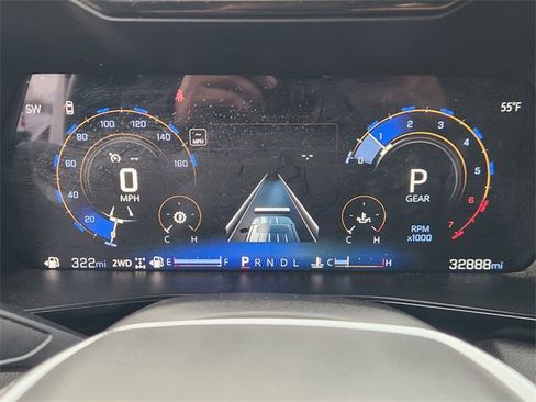 Used 2024 Chevrolet Colorado LT w/ LT Convenience Package III image 15