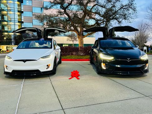 Used 2020 Tesla Model X Long Range image 55