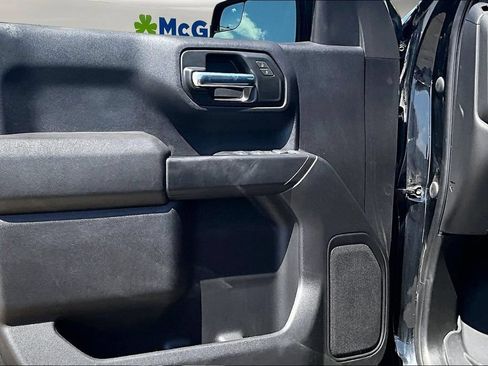 Used 2023 Chevrolet Silverado 1500 Custom Trail Boss w/ LPO, Dark Essentials Package AWD/4WD image 22