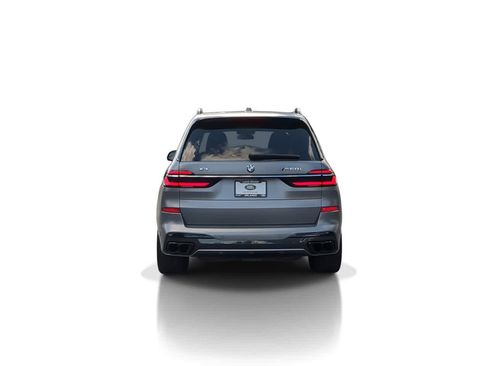 Used 2023 BMW X7 M60i w/ Executive Package image 7
