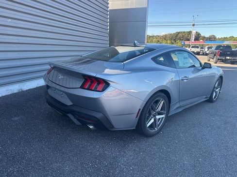 New 2025 Ford Mustang Coupe image 3