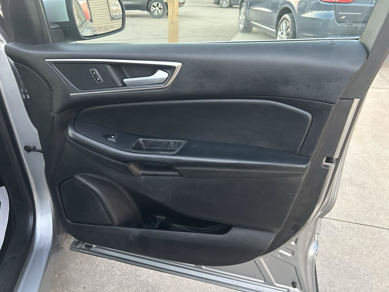 Used 2021 Ford Edge SEL w/ Convenience Package AWD/4WD image 16