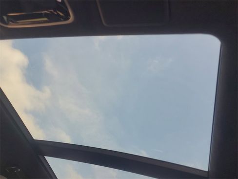 Used 2022 Land Rover Range Rover Westminster Edition image 33