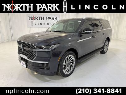 New 2026 Lincoln Navigator L Premier