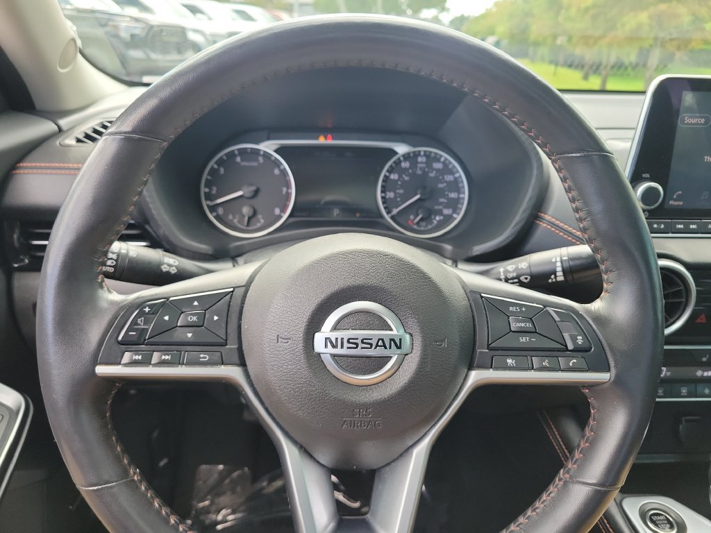 Used 2021 Nissan Sentra SR w/ SR Premium Package FWD image 8