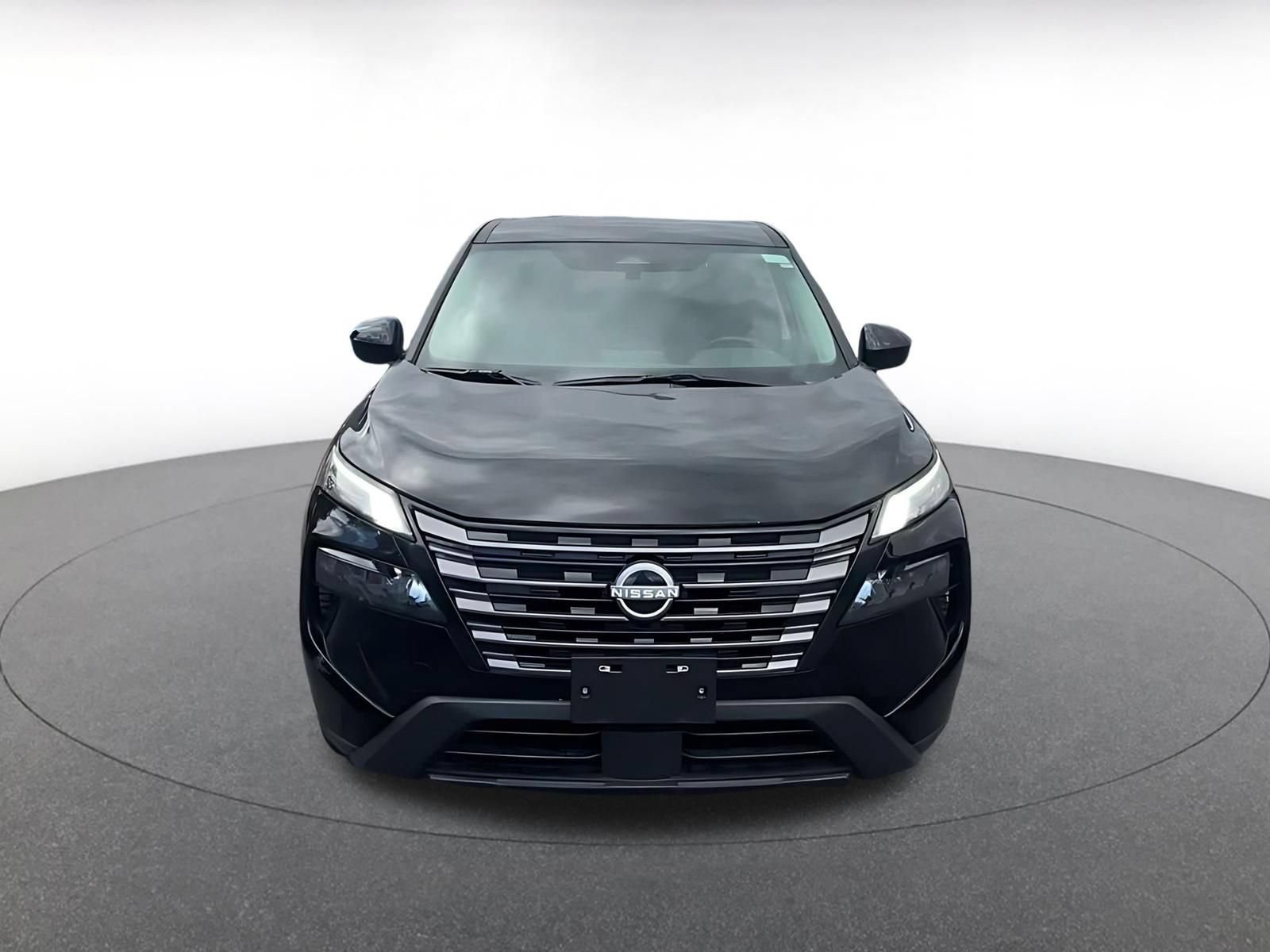 Used 2026 Nissan Rogue SV AWD/4WD image 4