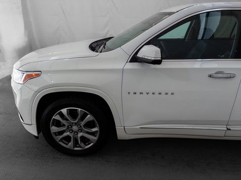 Used 2021 Chevrolet Traverse Premier w/ LPO, Cargo Package image 3