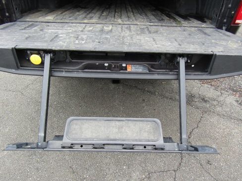 Used 2019 Ford F150 XLT w/ Equipment Group 302A Luxury AWD/4WD image 27