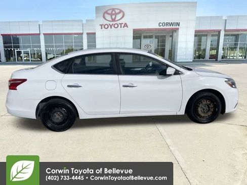 Used 2019 Nissan Sentra S image 6