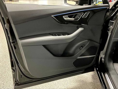 New 2026 Audi Q7 3.0T Premium Plus AWD/4WD image 10
