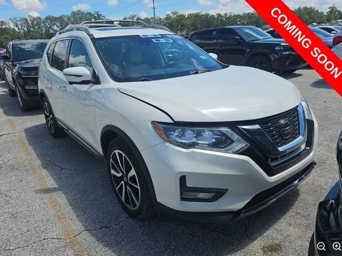 Used 2020 Nissan Rogue SL w/ Premium Package FWD image 4