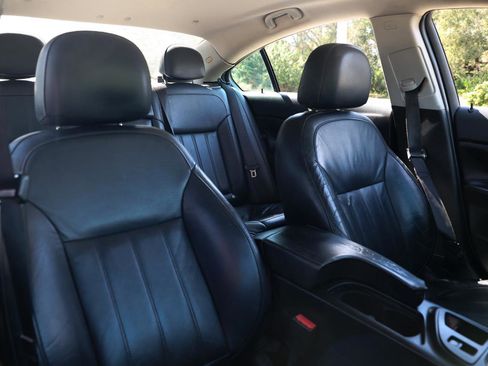 Used 2013 Buick Regal Premium image 18