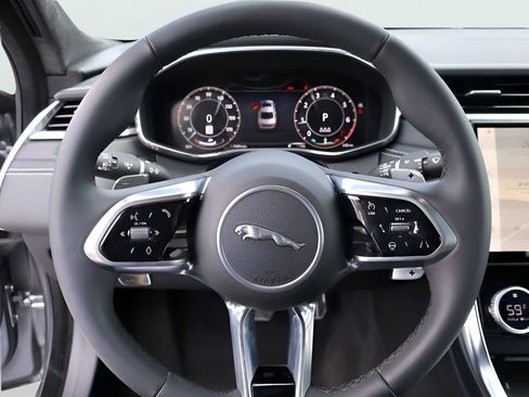 Used 2024 Jaguar XF R-Dynamic SE AWD/4WD image 28
