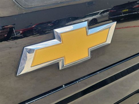 Used 2021 Chevrolet Silverado 1500 Custom RWD image 28