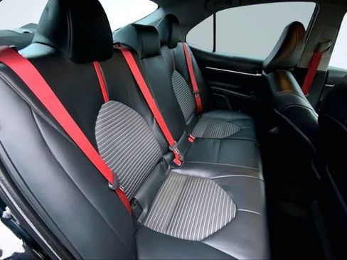 Used 2022 Toyota Camry TRD image 32