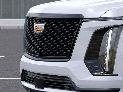 New 2026 Cadillac Escalade Platinum Sport AWD/4WD image 13