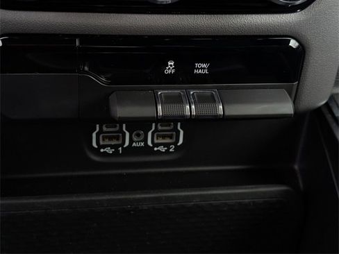 Used 2024 RAM 1500 Laramie image 22