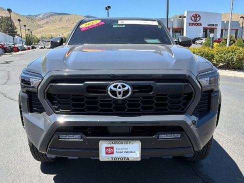 Certified 2025 Toyota Tacoma TRD Off-Road w/ TRD Off Road Premium Package AWD/4WD image 8