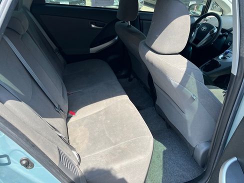 Used 2014 Toyota Prius Plug-In Hybrid image 13