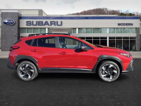 New 2025 Subaru Crosstrek 2.5i Limited w/ Crosstrek Mirror Package image 4