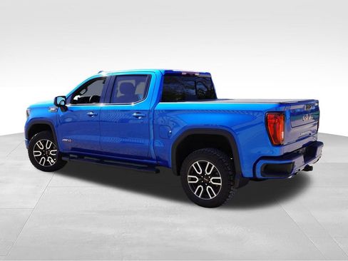Certified 2022 GMC Sierra 1500 AT4 w/ AT4 Premium Package AWD/4WD image 8