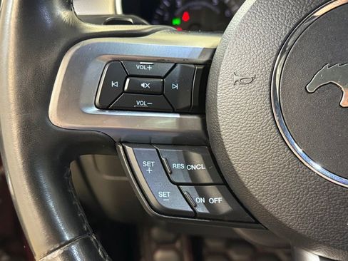 Used 2018 Ford Mustang GT RWD image 34
