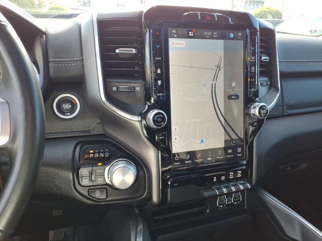 Certified 2024 RAM 1500 Laramie AWD/4WD image 6